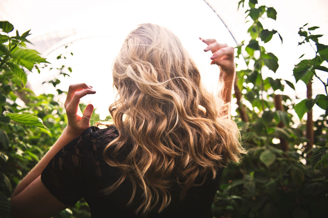 Cómo aclarar el cabello de forma natural: cómo funciona